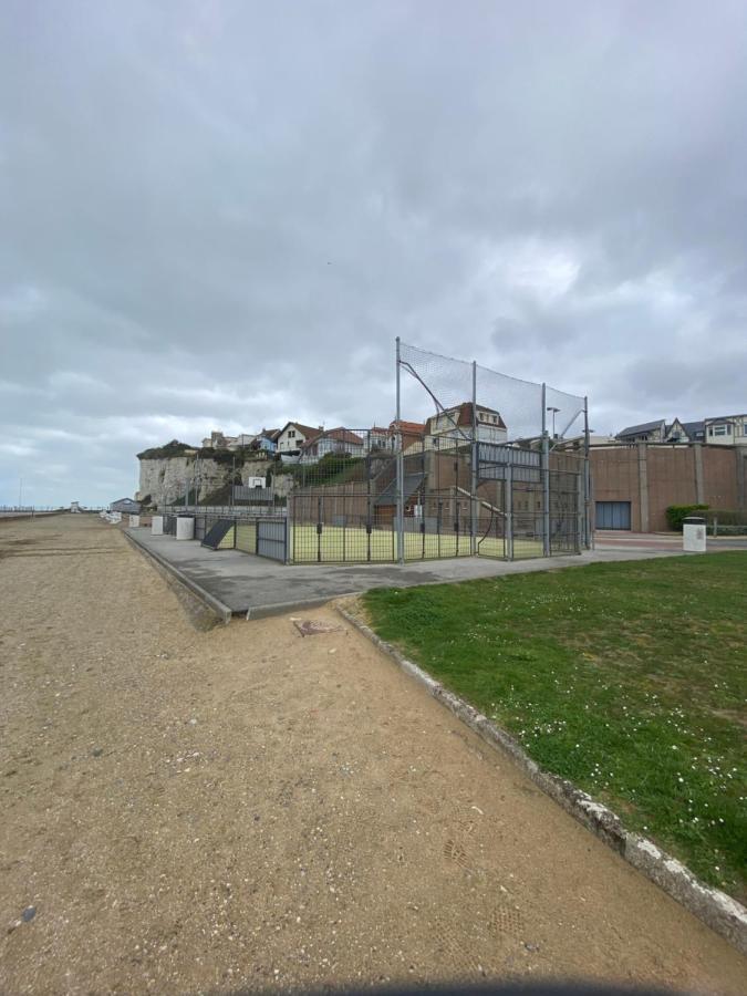 Les Cygnes De Criel-Sur-Mer Esterno foto